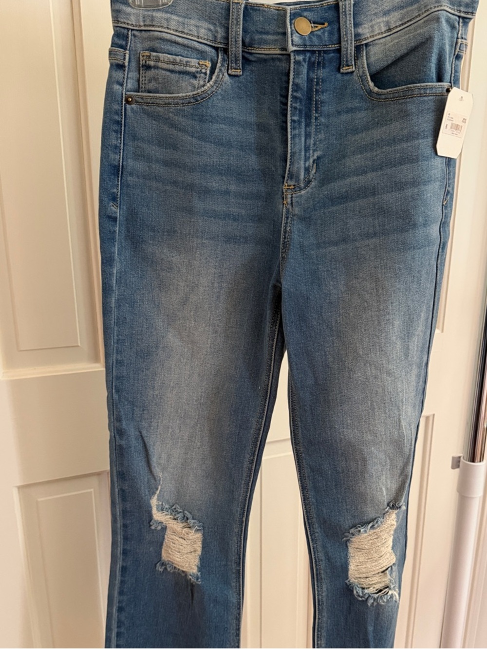 Altar'd State Distressed Cropped High-Rise Jeans - Blue